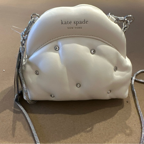 Kate Spade Shade Quilted Mini Cloud Crossbody New Cream Pearlized Smooth - Picture 3 of 7